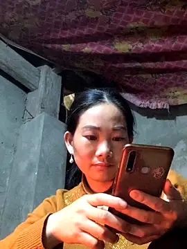 gio-thu online show from 03.10.26