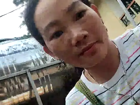 Snapshot of gio-thu chatting on 06.27.26 gio-thu online show from 06.27.26