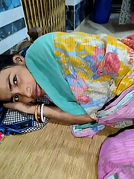 Snapshot of funnight4ubaby8456 chatting on 11.14.25 funnight4ubaby8456 online show from 11.14.25