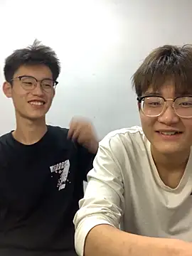 KK-cuteboy online show from 10.11.25