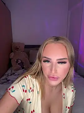 spicycharxx online show from 10.19.25