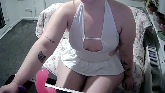 LexiBluXx online show from 10.18.25