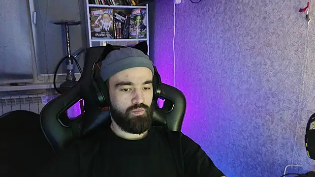 Nik Namee online show from 11.06.25