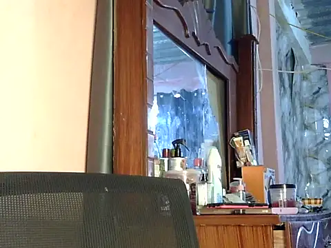 Snapshot of dreamerrrrr1 chatting on 11.29.25 dreamerrrrr1 online show from 11.29.25