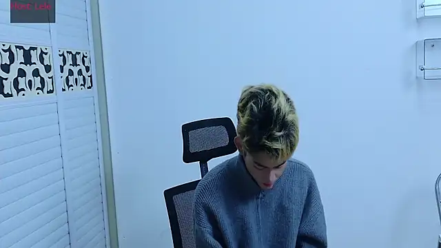 sexyboy-lele online show from 10.19.25