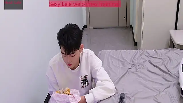 sexyboy-lele online show from 11.25.25
