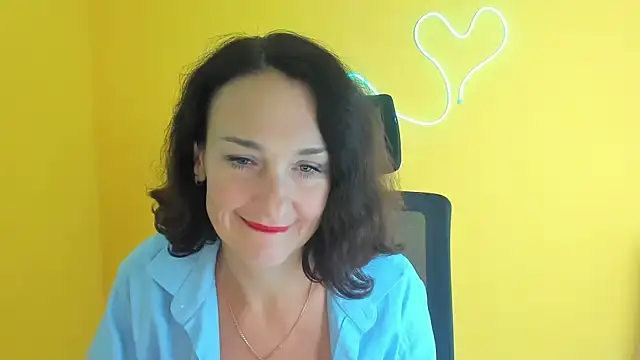 Rosie Rosee online show from 10.20.25