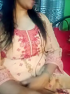 Snapshot of Rubina3344 chatting on 11.04.25 Rubina3344 online show from 11.04.25