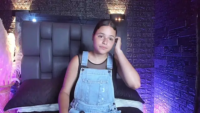 Maraa Rivera online show from 10.20.25