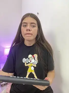 Juana miel online show from 03.27.26