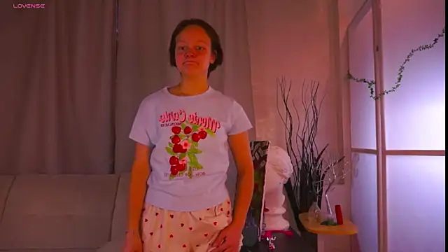 VeliaRogoff online show from 10.29.25