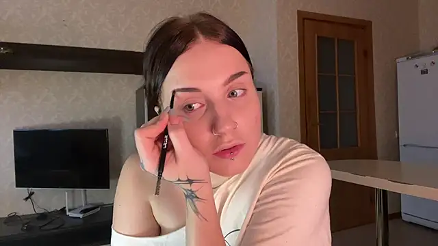 VelvetNote online show from 11.06.25