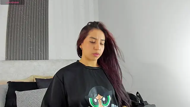 Snapshot of Vittoria_Conti_ chatting on 06.15.26 Vittoria Conti online show from 06.15.26