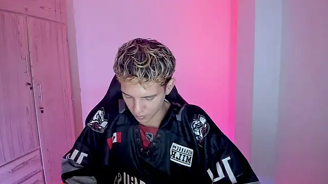 tylernova online show from 02.07.26