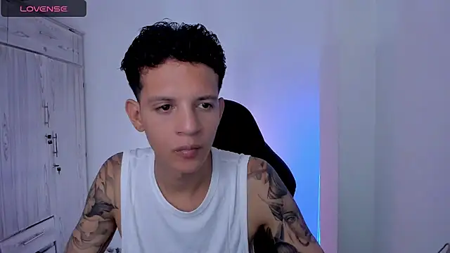 tylernova online show from 05.11.26