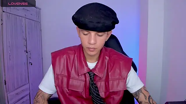 tylernova online show from 05.18.26