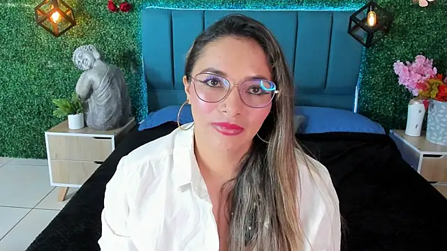 Kiaraa88 online show from 07.21.26
