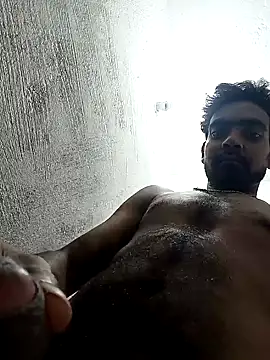 Snapshot of ShowedWringer chatting on 10.31.25 ShowedWringer online show from 10.31.25