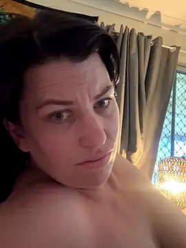 oceanGal25 online show from 12.02.25