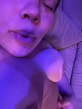 Fernandinhacarioca021rj online show from 04.14.26