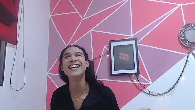 Tifany Adams online show from 11.20.25