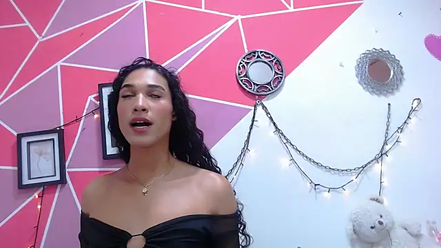 Tifany Adams online show from 11.25.25