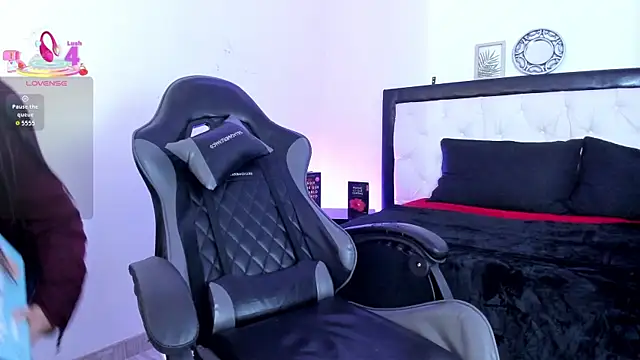 Sara Roades online show from 11.29.25