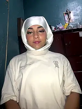 CelestSkyy online show from 10.14.25