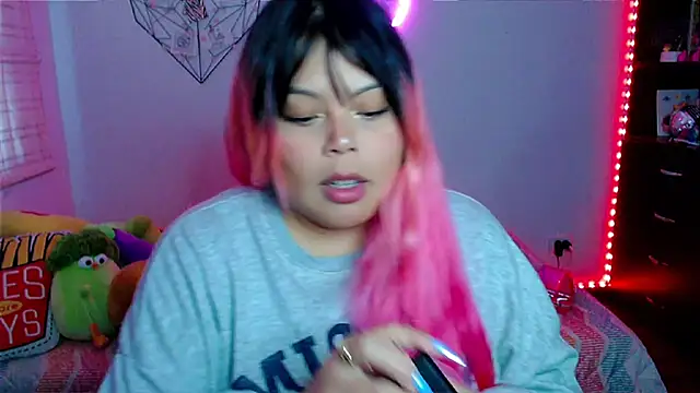 EllieMoonX online show from 01.15.26