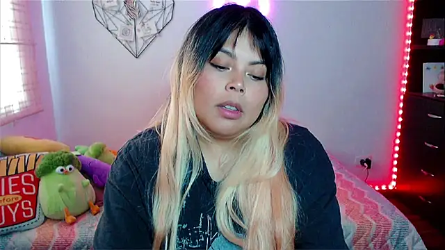 EllieMoonX online show from 03.04.26