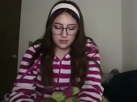 Mar 00c online show from 10.22.25