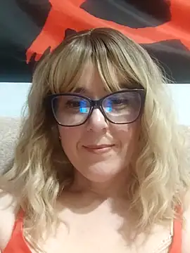 Amelialove42 online show from 04.05.26