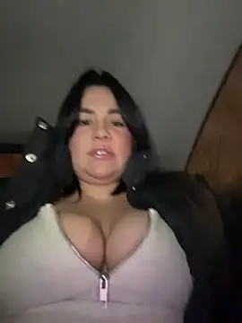 SwittieKendra online show from 11.27.25