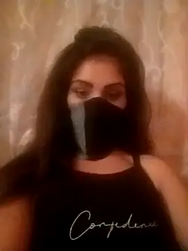 Snapshot of lorina202 chatting on 10.24.25 lorina202 online show from 10.24.25