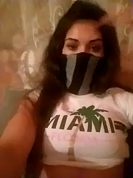 Snapshot of lorina202 chatting on 11.01.25 lorina202 online show from 11.01.25