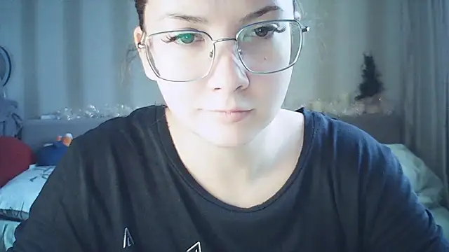 MoodieMira online show from 02.09.26