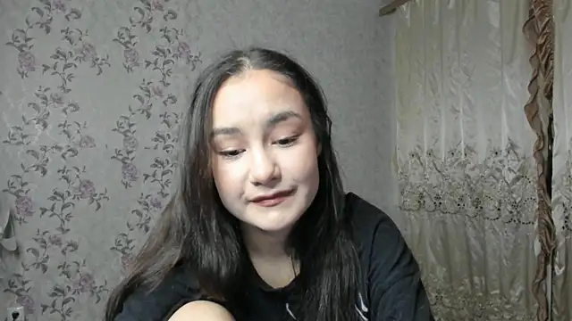 Snapshot of rinadream chatting on 12.14.25 rinadream online show from 12.14.25