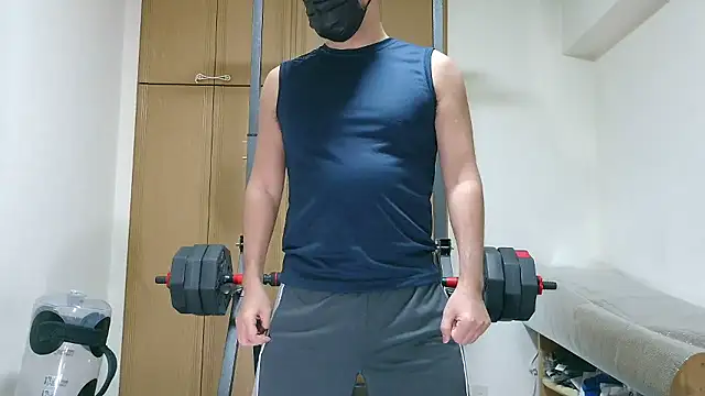 Snapshot of kouichikun chatting on 12.16.25 kouichikun online show from 12.16.25