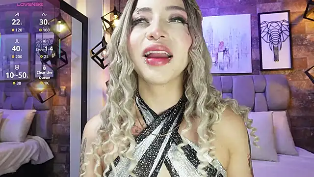 Sophia Bellucci online show from 12.18.25