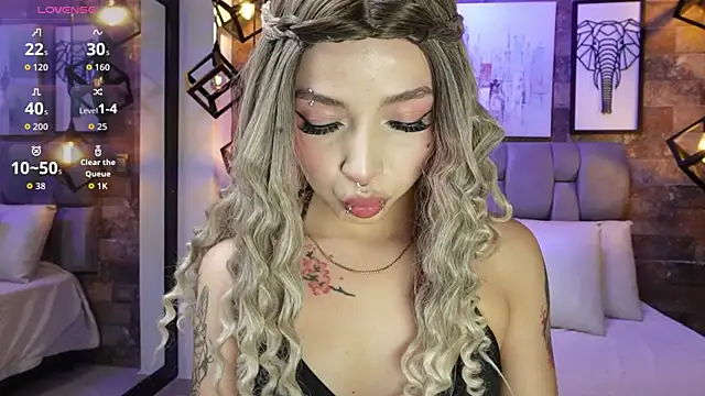 Sophia Bellucci online show from 12.20.25