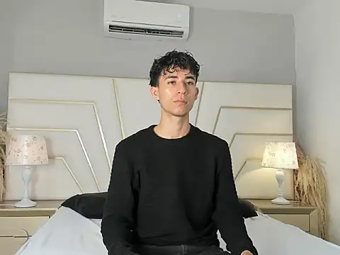 Zahir Ashar online show from 10.16.25