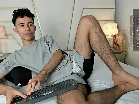 Zahir Ashar online show from 11.01.25