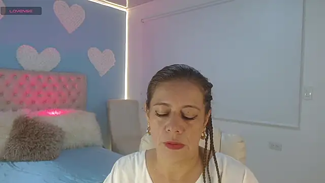 Snapshot of channelsmith_55 chatting on 11.29.25 channelsmith 55 online show from 11.29.25