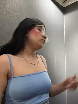 angie rousse  online show from 11.08.25