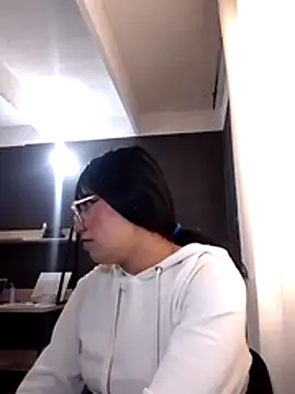 angie rousse  online show from 11.11.25