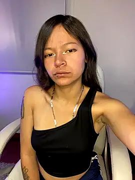 Ninfa pink online show from 11.08.25