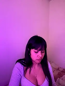 SweetieMariana online show from 10.12.25