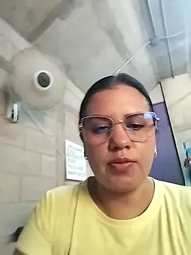 Candy-Samanthy online show from 10.25.25