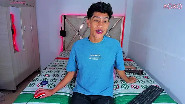 Jacovo2002 online show from 10.20.25