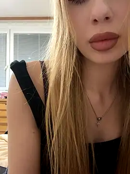 Snapshot of JudithCarly chatting on 11.23.25 JudithCarly online show from 11.23.25